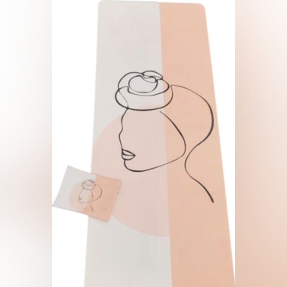 yoga mat + storage bag🧘🏽‍♀️🧿🪬📿☯️